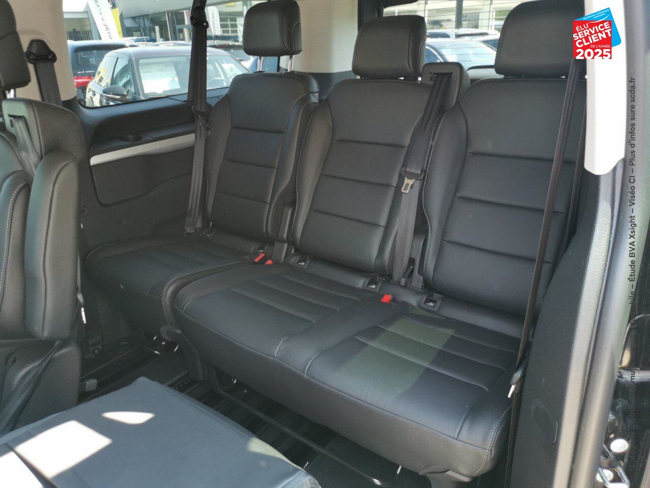 Véhicule d'occasion OPEL ZAFIRA LIFE L3 ZAFIRA-E LIFE 200 136CH BUSINESS ELEGANCE chez Renault Saint-Louis