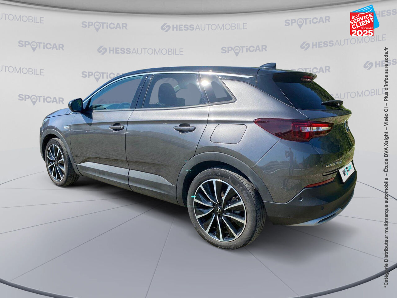 Véhicule d'occasion OPEL GRANDLAND X HYBRID4 300CH ELITE 11CV chez Renault Saint-Louis