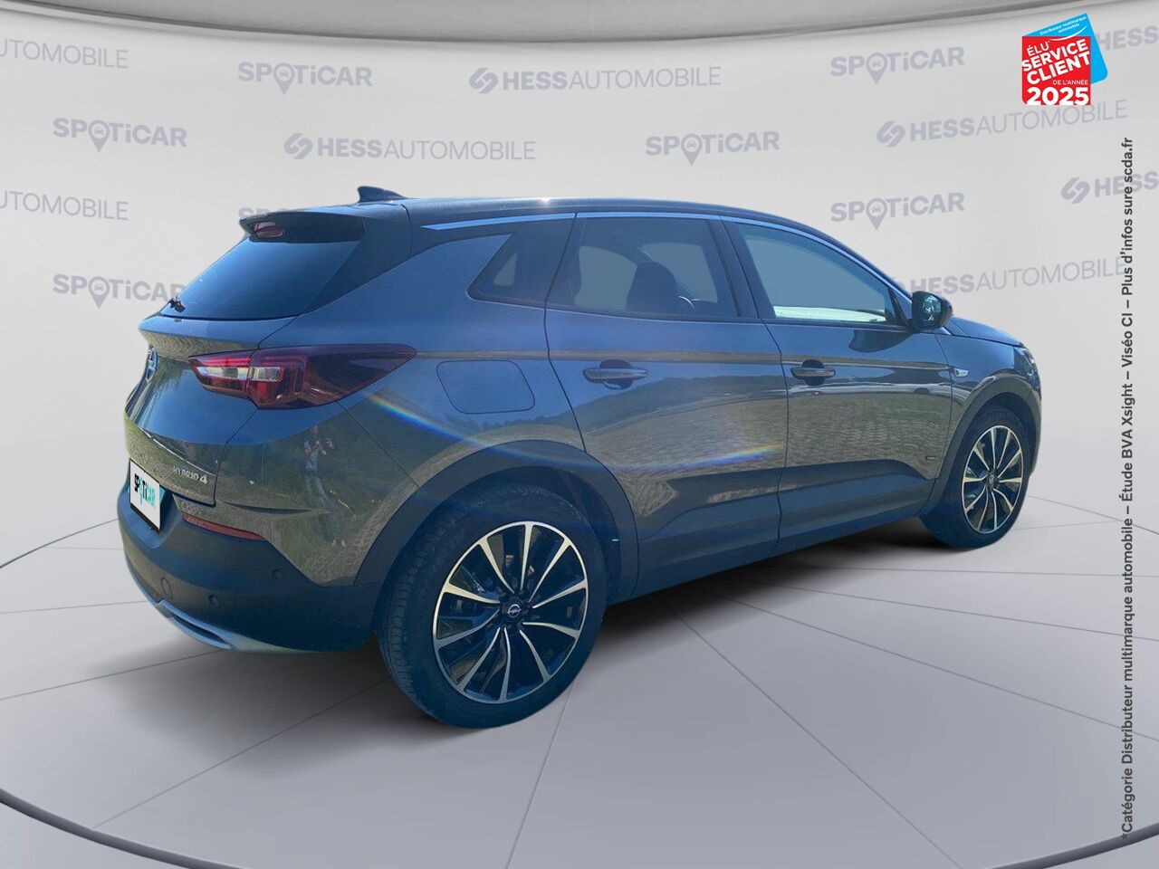 Véhicule d'occasion OPEL GRANDLAND X HYBRID4 300CH ELITE 11CV chez Renault Saint-Louis