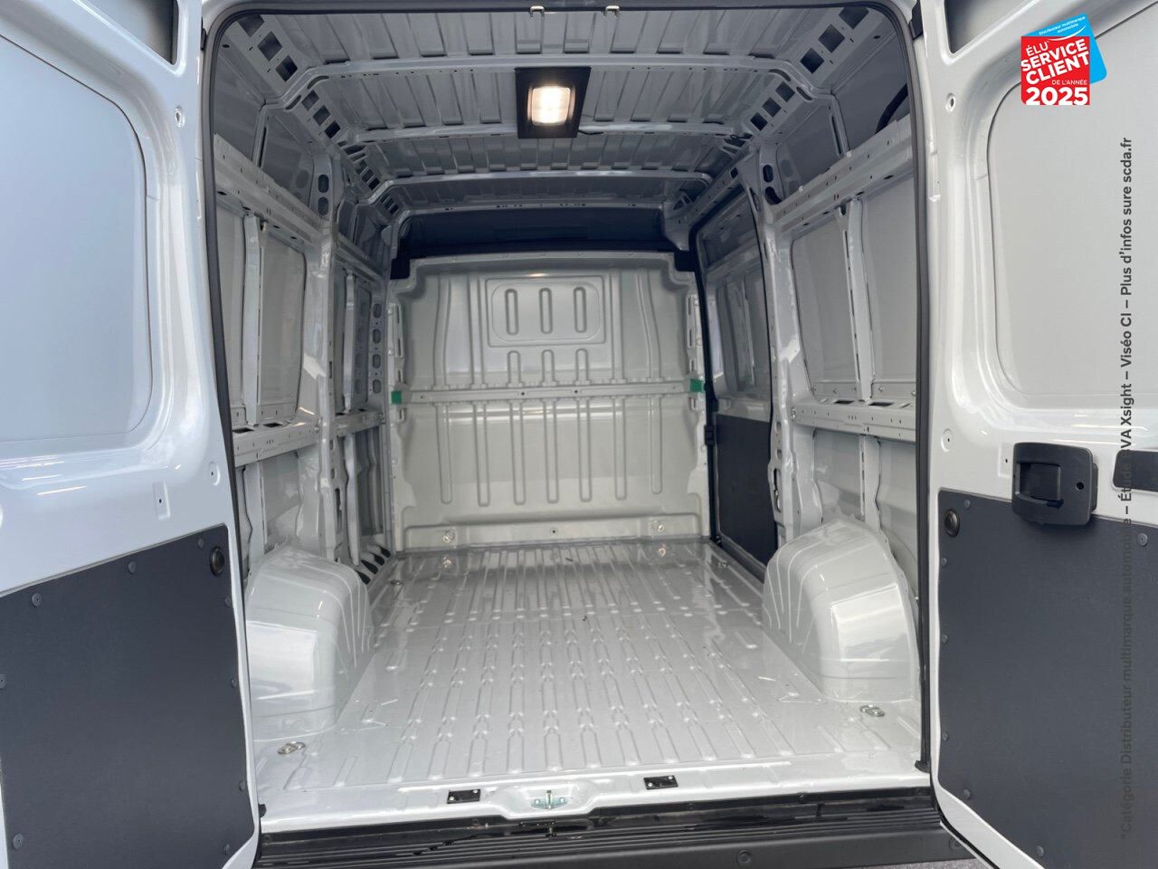 Véhicule d'occasion FIAT DUCATO FG 3.5 MH2 47 KWH 122CH EVOLUZIONE chez Renault Saint-Louis