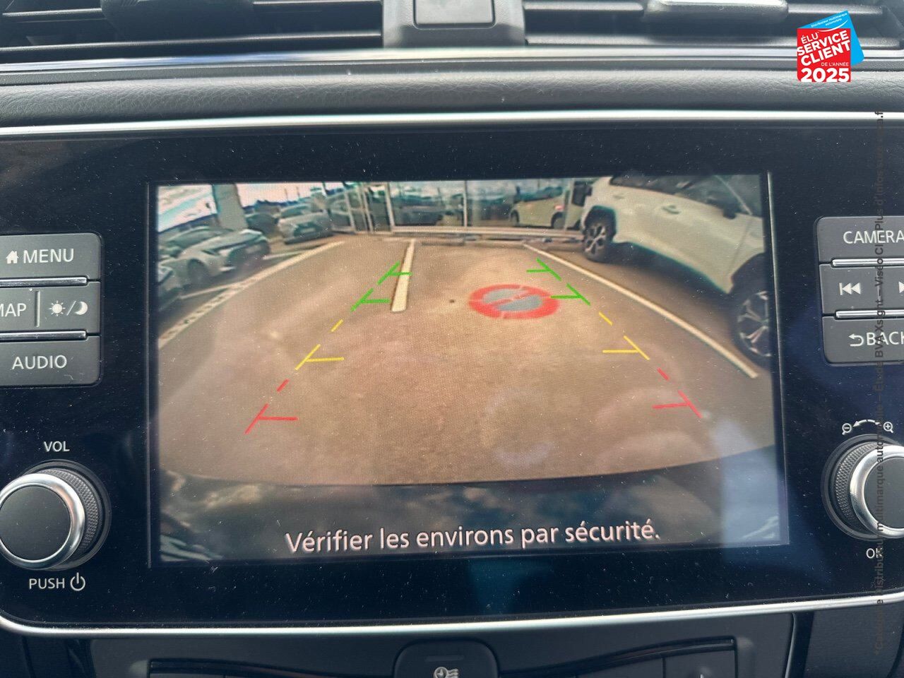 Véhicule d'occasion NISSAN LEAF 150CH 40KWH ACENTA chez Toyota Thionville