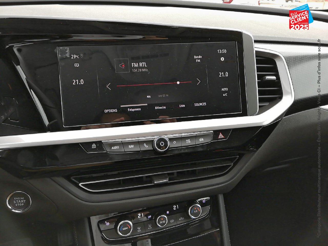 Véhicule d'occasion OPEL GRANDLAND 1.6 TURBO 300CH HYBRIDE ULTIMATE 4X4 chez Opel Besançon