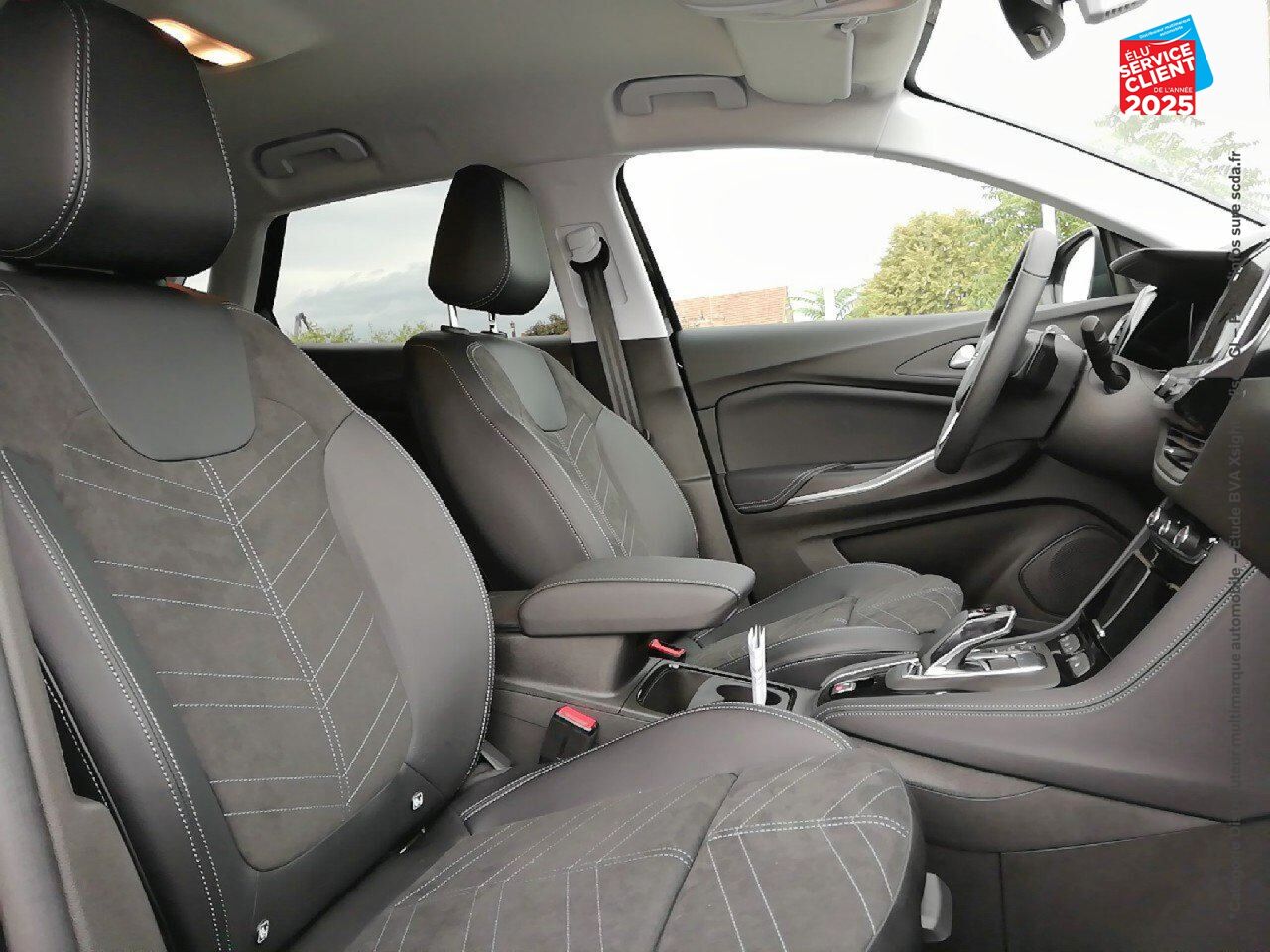 Véhicule d'occasion OPEL GRANDLAND 1.6 TURBO 300CH HYBRIDE ULTIMATE 4X4 chez Opel Besançon