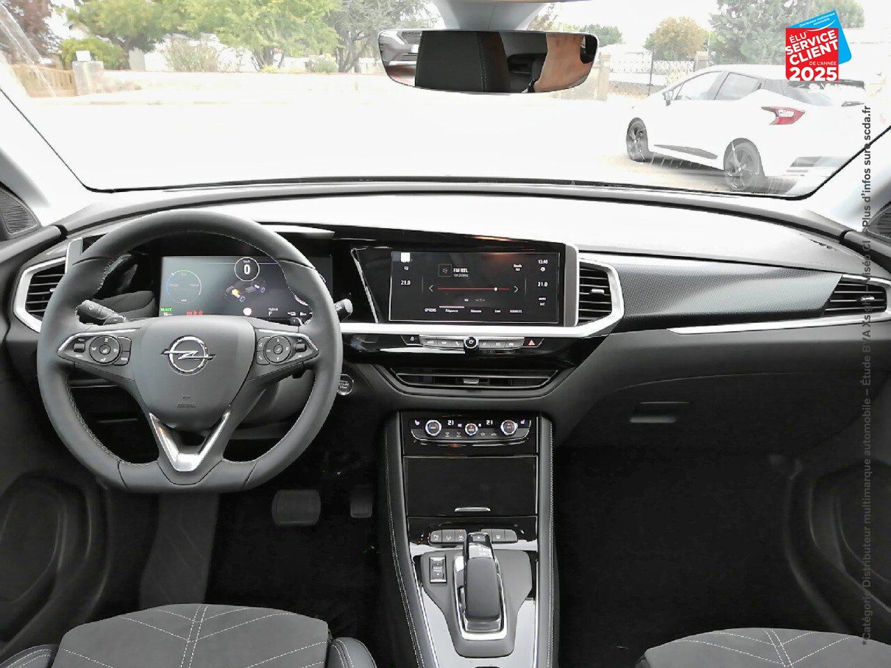 Véhicule d'occasion OPEL GRANDLAND 1.6 TURBO 300CH HYBRIDE ULTIMATE 4X4 chez Opel Besançon