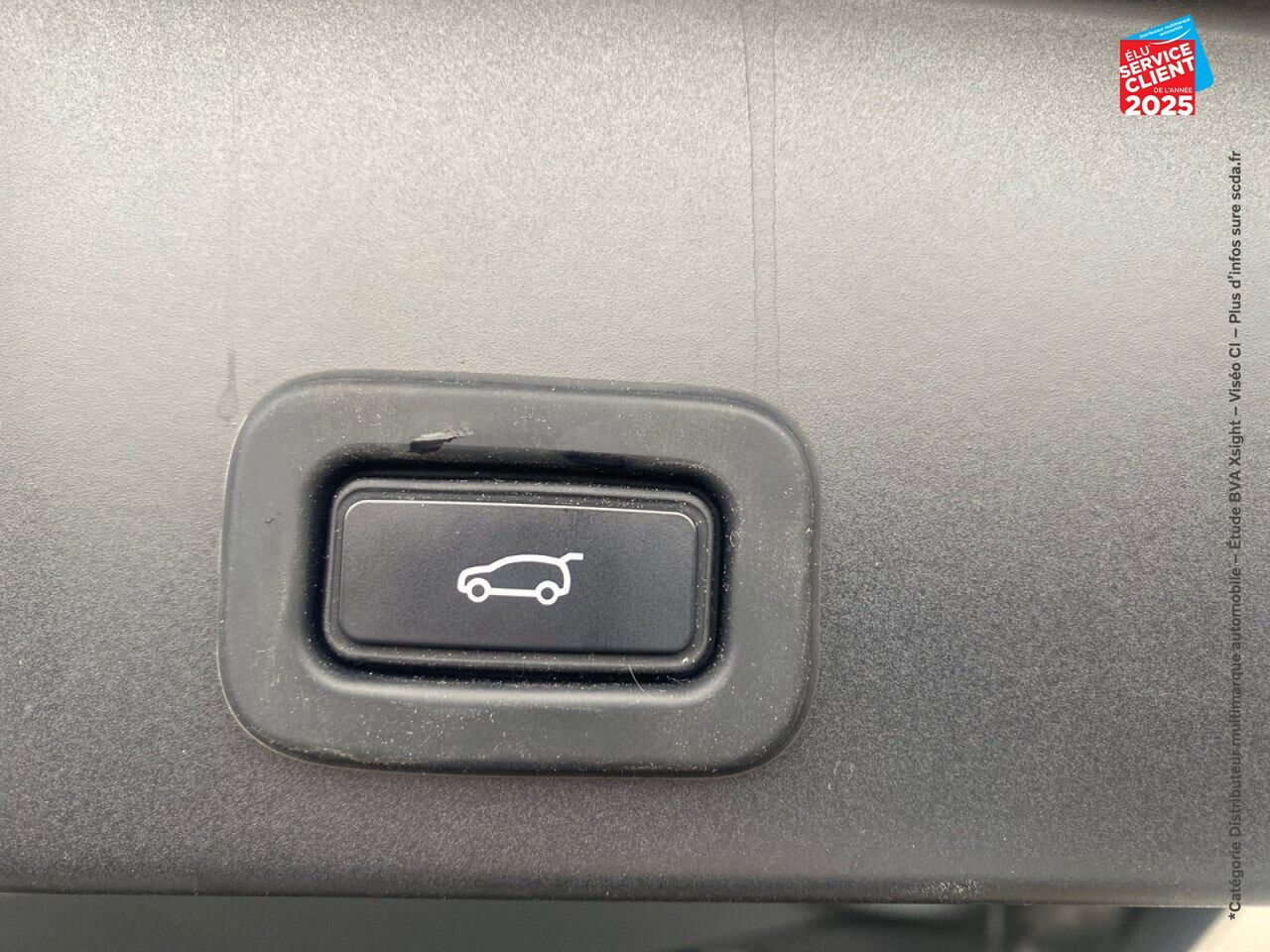 Véhicule d'occasion LAND-ROVER RANGE ROVER EVOQUE 2.0 P 250CH HSE AWD BVA chez Land Rover Metz