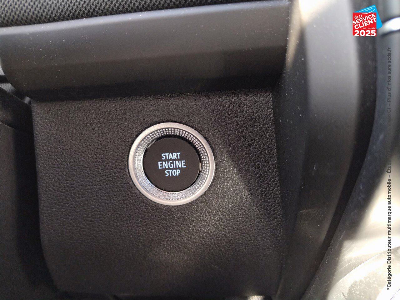 Véhicule d'occasion RENAULT ZOE LIFE CHARGE NORMALE R110 ACHAT INTEGRAL 4CV chez Nissan Mulhouse