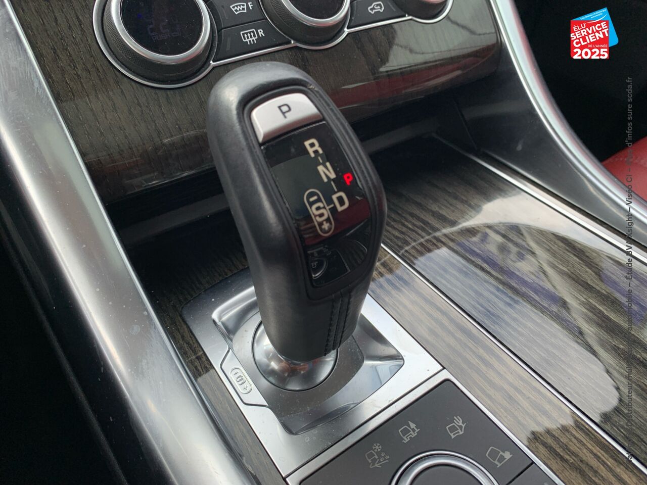 Véhicule d'occasion LAND-ROVER RANGE ROVER SPORT 5.0 V8 SUPERCHARGED 510CH AUTOBIOGRAPHY DYNAMIC MARK V TOUVRANT/PANO CUIR SIEGE chez BMW Pontarlier