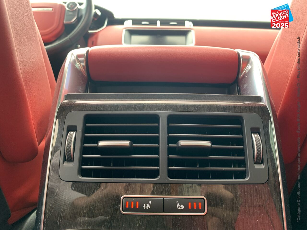 Véhicule d'occasion LAND-ROVER RANGE ROVER SPORT 5.0 V8 SUPERCHARGED 510CH AUTOBIOGRAPHY DYNAMIC MARK V TOUVRANT/PANO CUIR SIEGE chez BMW Pontarlier