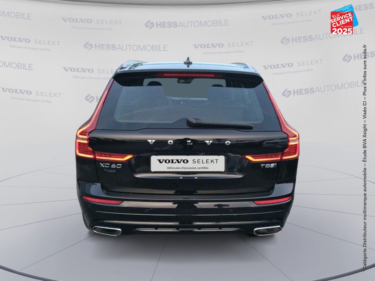 Véhicule d'occasion VOLVO XC60 T8 TWIN ENGINE 303 + 87CH R-DESIGN GEARTRONIC chez Renault Colmar