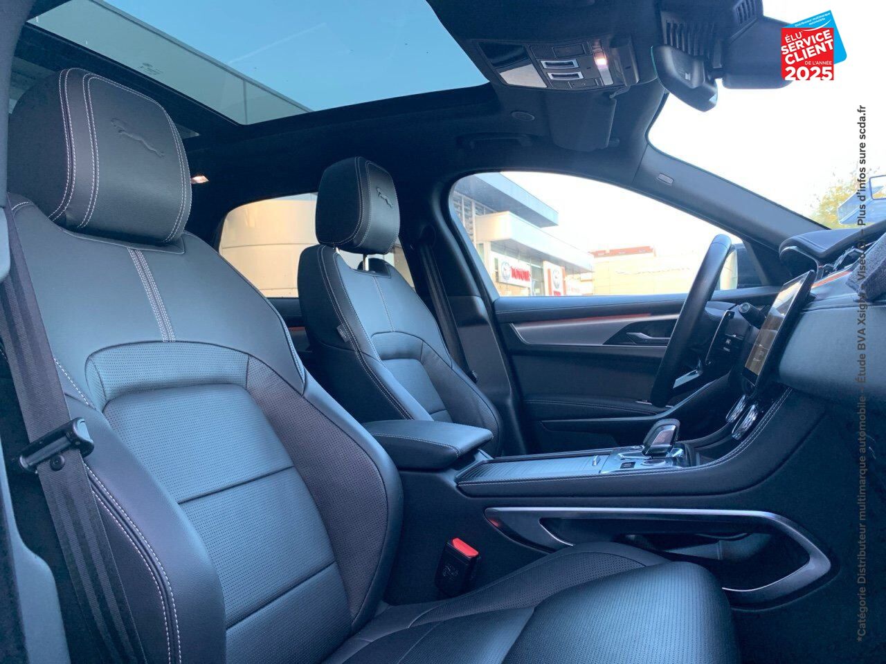 Véhicule d'occasion JAGUAR F-PACE P400E PLUG-IN-HYBRID R-DYNAMIC SE BVA8 AWD chez Toyota Thionville
