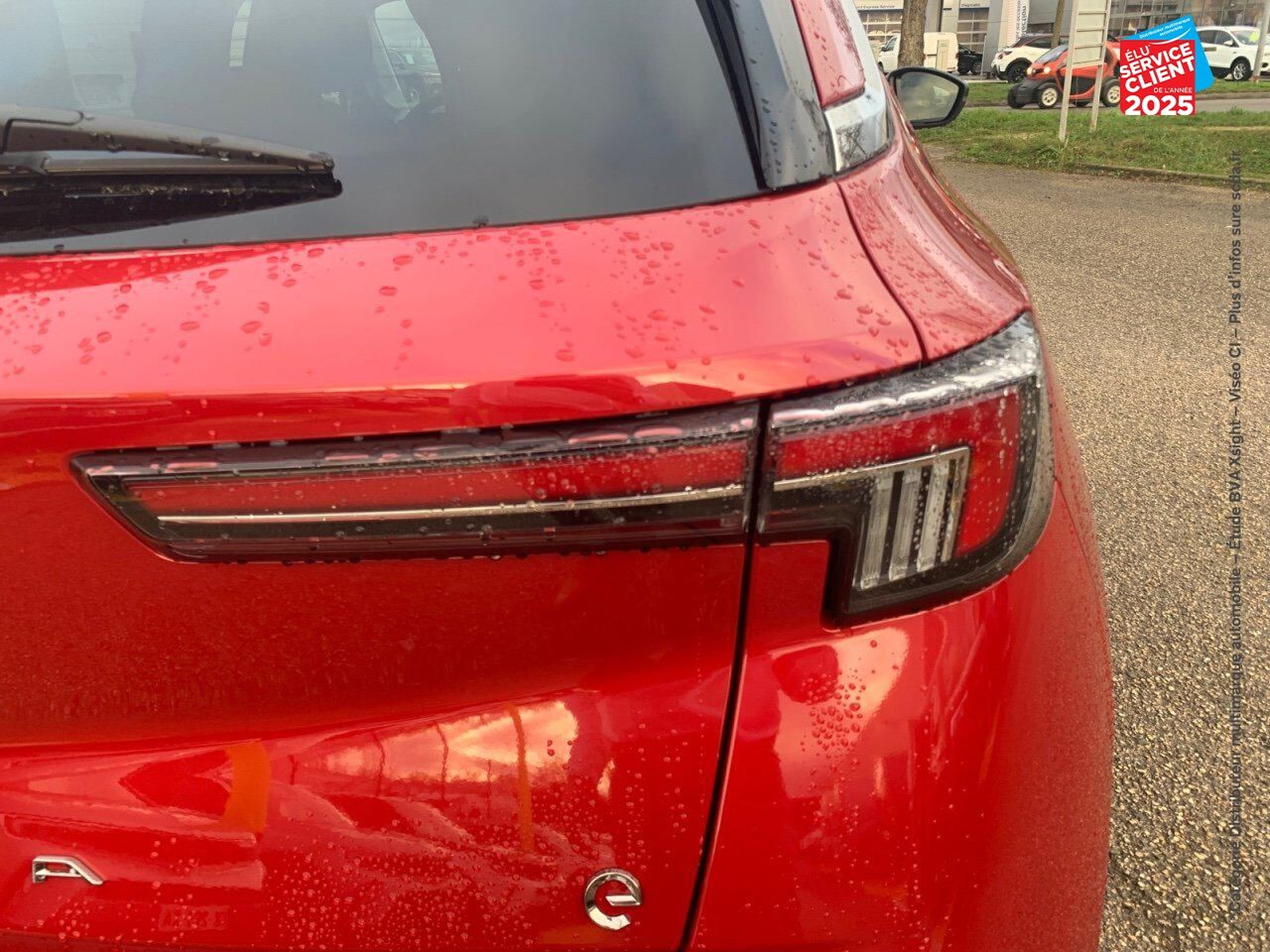 Véhicule d'occasion OPEL MOKKA MOKKA-E 136CH ELEGANCE BUSINESS chez Opel Beaune