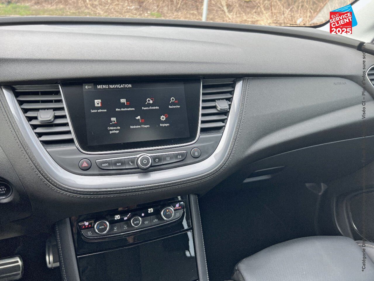 Véhicule d'occasion OPEL GRANDLAND X HYBRID 225CH ULTIMATE chez Opel Dijon