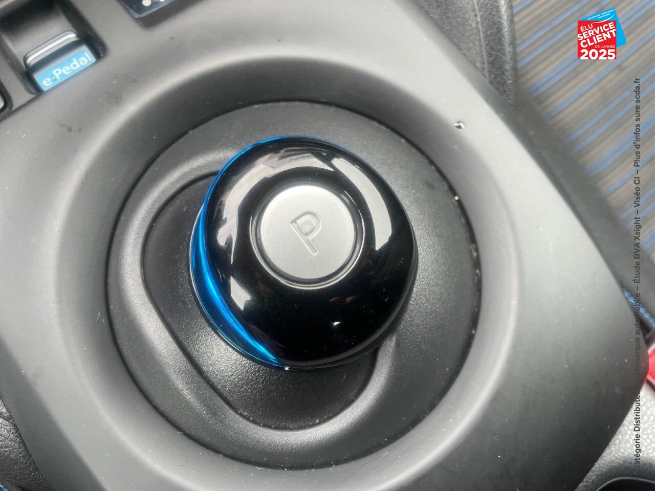 Véhicule d'occasion NISSAN LEAF 150CH 40KWH ACENTA 21 chez Renault Saint-Louis