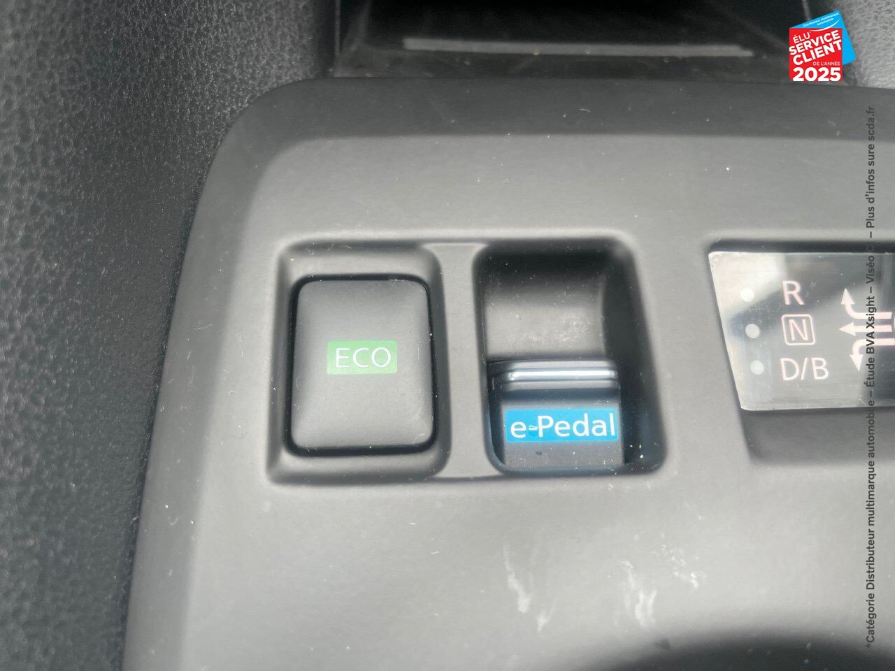 Véhicule d'occasion NISSAN LEAF 150CH 40KWH ACENTA 21 chez Renault Saint-Louis