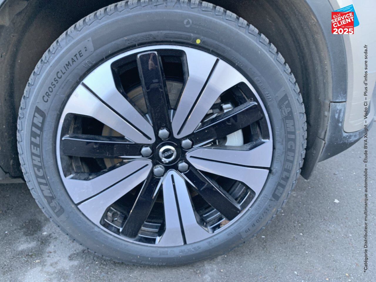 Véhicule d'occasion VOLVO XC40 RECHARGE 231CH START EDT chez Volvo Epernay