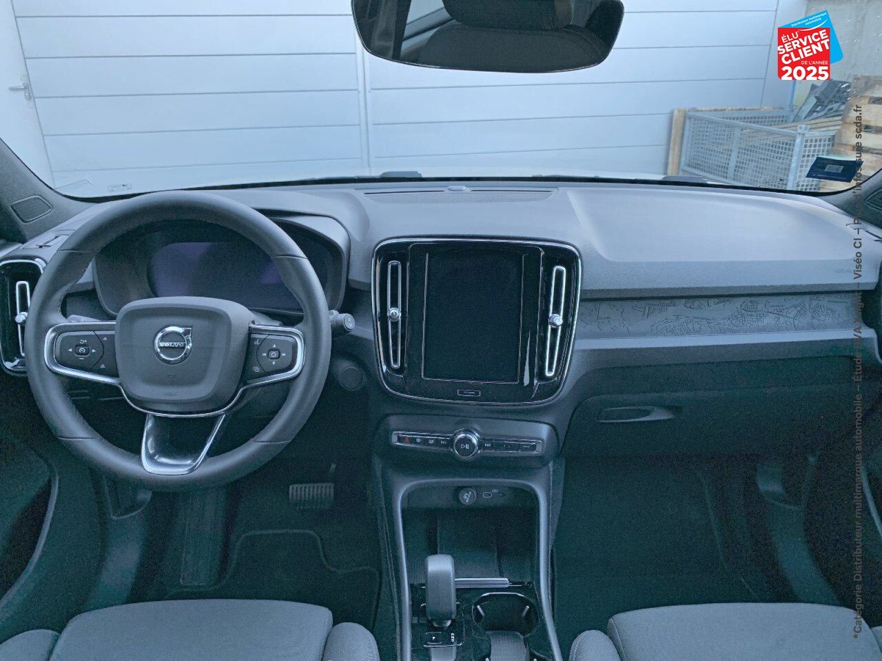 Véhicule d'occasion VOLVO XC40 RECHARGE 231CH START EDT chez Volvo Epernay