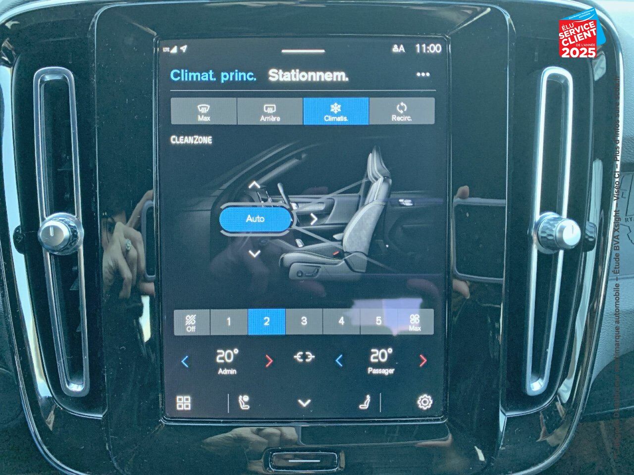 Véhicule d'occasion VOLVO XC40 RECHARGE 231CH START EDT chez Volvo Epernay