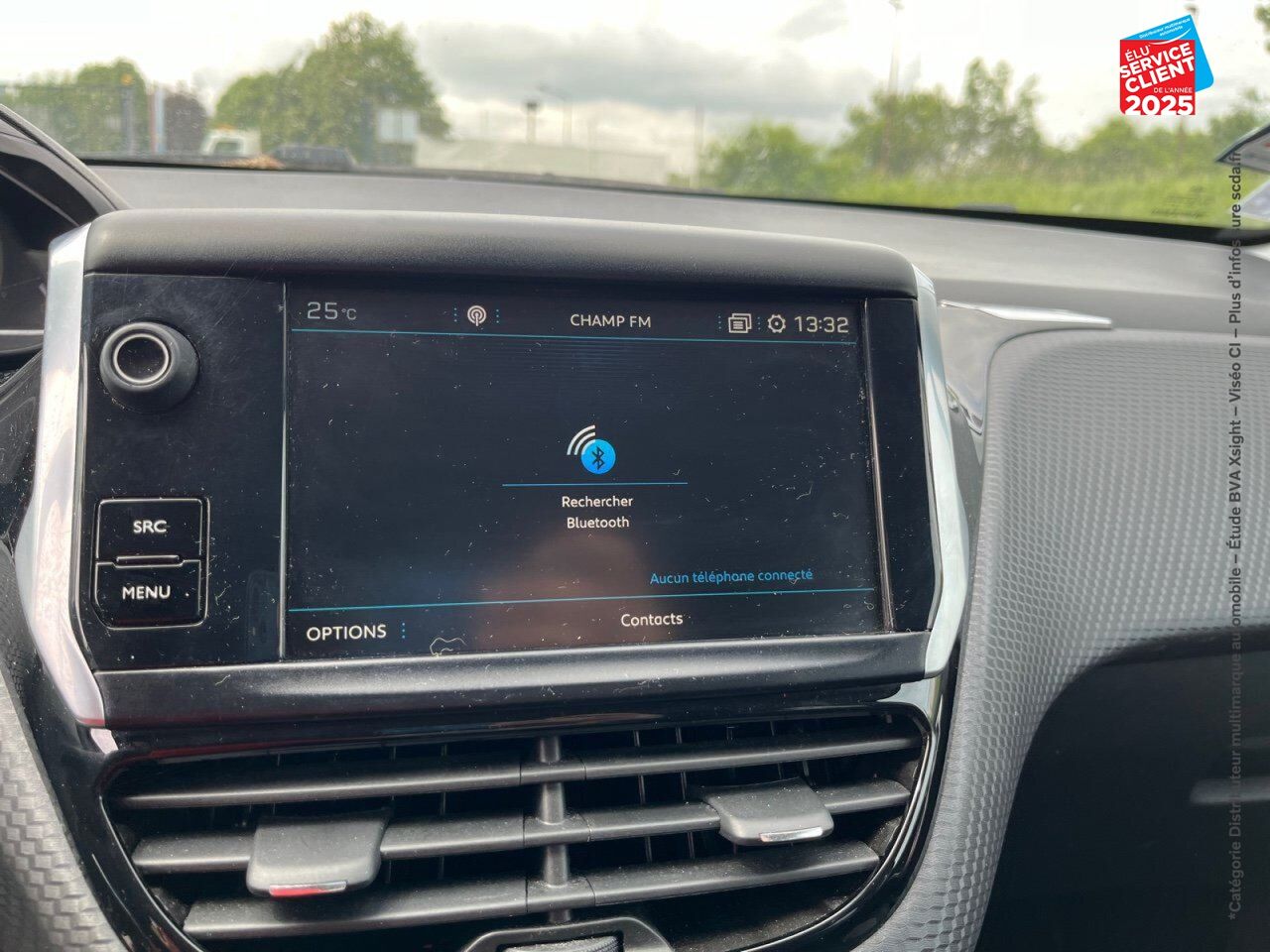 Véhicule d'occasion PEUGEOT 2008 1.2 PURETECH 110CH E6.C ALLURE SS EAT6 chez Hyundai Epernay