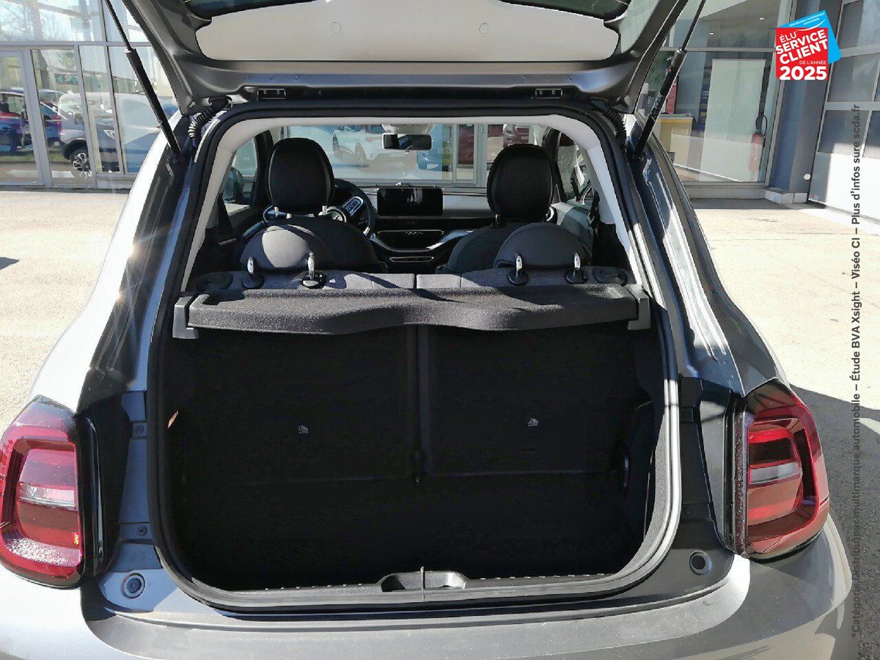 Véhicule d'occasion FIAT 500 E 118CH ICONE chez Fiat Strasbourg