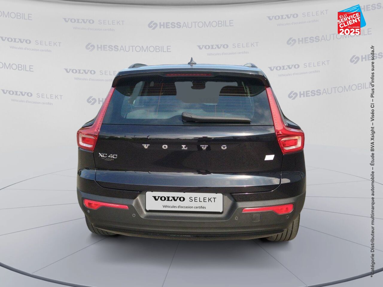 Véhicule d'occasion VOLVO XC40 P8 AWD 408CH R-DESIGN EDT chez Renault Colmar