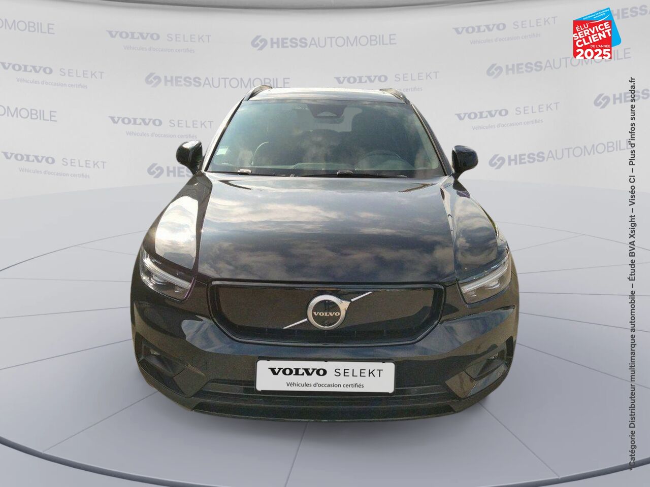 Véhicule d'occasion VOLVO XC40 P8 AWD 408CH R-DESIGN EDT chez Renault Colmar