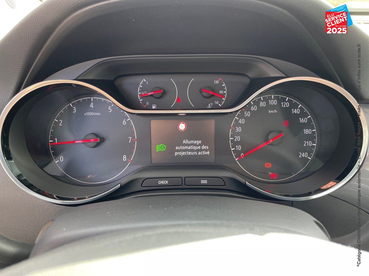 Véhicule d'occasion OPEL CROSSLAND 1.2 TURBO 110CH ELEGANCE BUSINESS chez Opel Nancy
