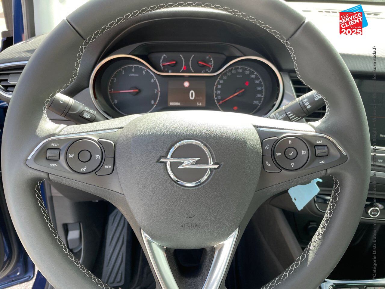 Véhicule d'occasion OPEL CROSSLAND 1.2 TURBO 110CH ELEGANCE BUSINESS chez Opel Nancy