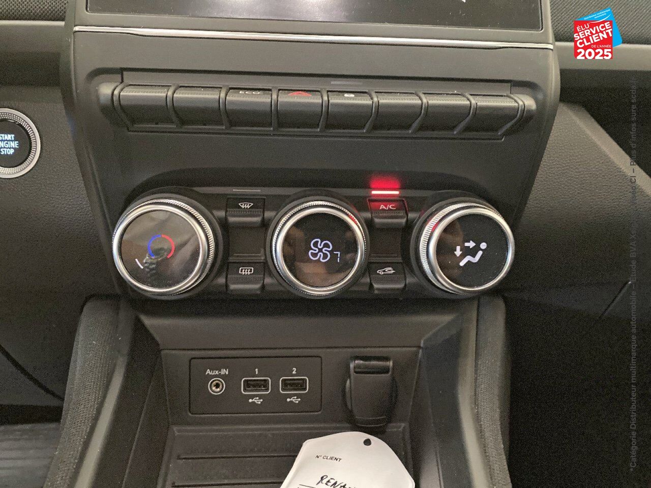 Véhicule d'occasion RENAULT ZOE LIFE CHARGE NORMALE R110 4CV chez Renault Sélestat