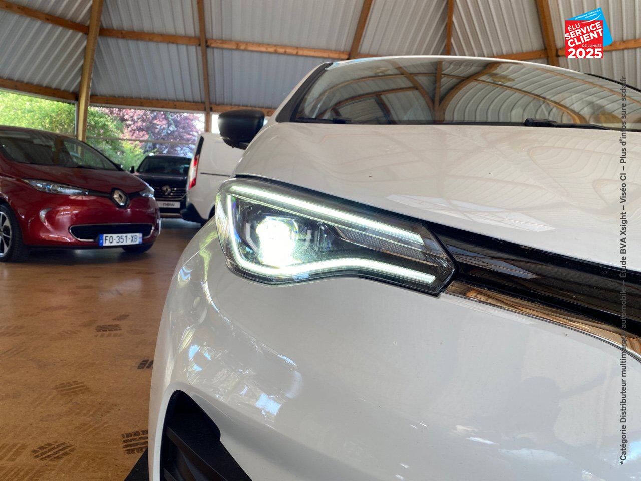 Véhicule d'occasion RENAULT ZOE LIFE CHARGE NORMALE R110 4CV chez Renault Sélestat
