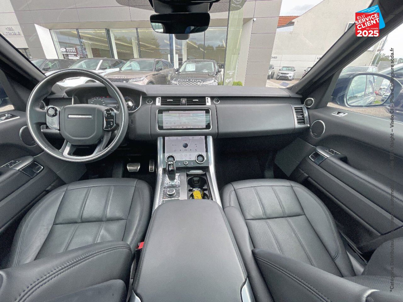 Véhicule d'occasion LAND-ROVER RANGE ROVER SPORT 2.0 P400E 404CH HSE DYNAMIC MARK VII chez Toyota Thionville