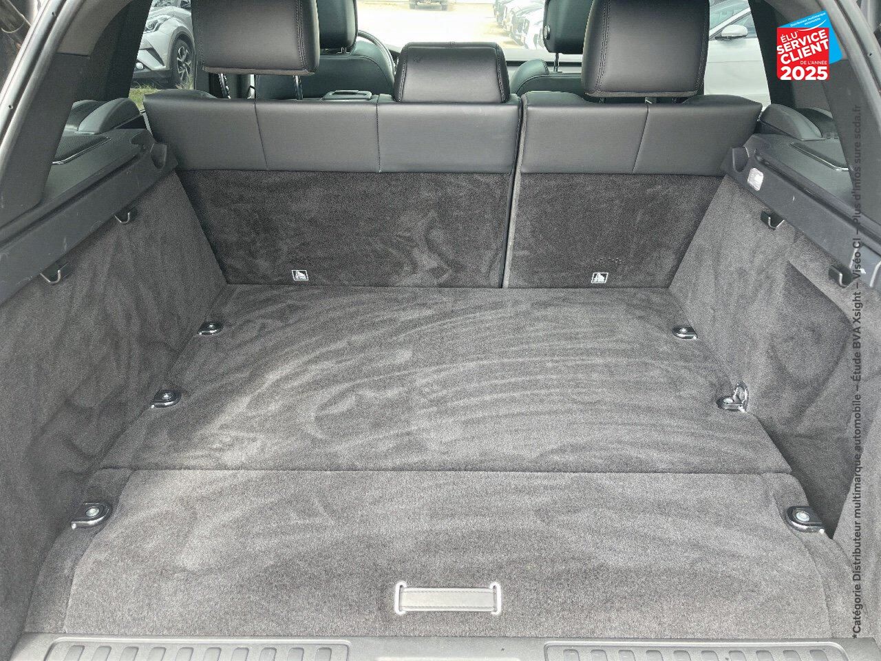 Véhicule d'occasion LAND-ROVER RANGE ROVER SPORT 2.0 P400E 404CH HSE DYNAMIC MARK VII chez Toyota Thionville