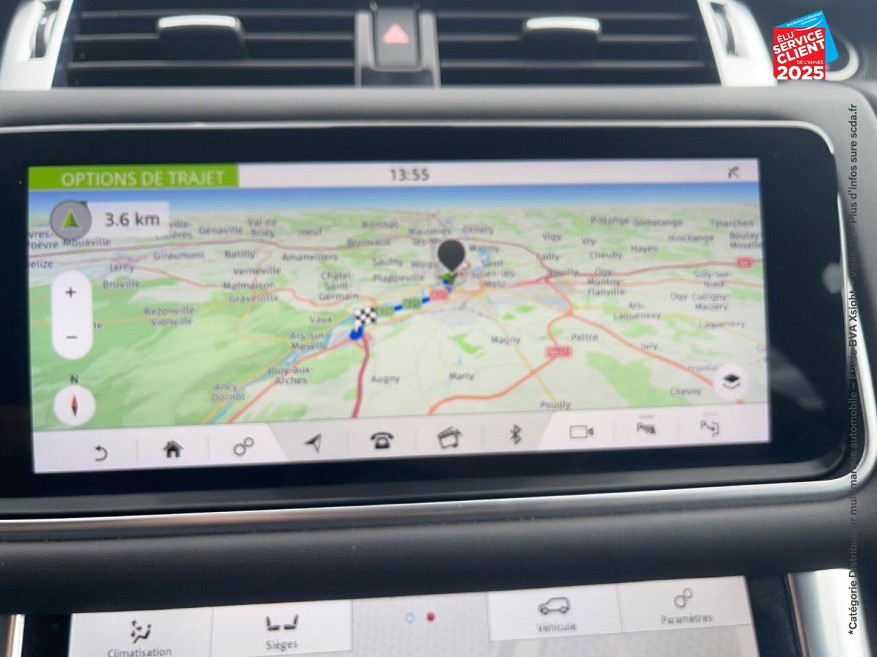 Véhicule d'occasion LAND-ROVER RANGE ROVER SPORT 2.0 P400E 404CH HSE DYNAMIC MARK VII chez Toyota Thionville