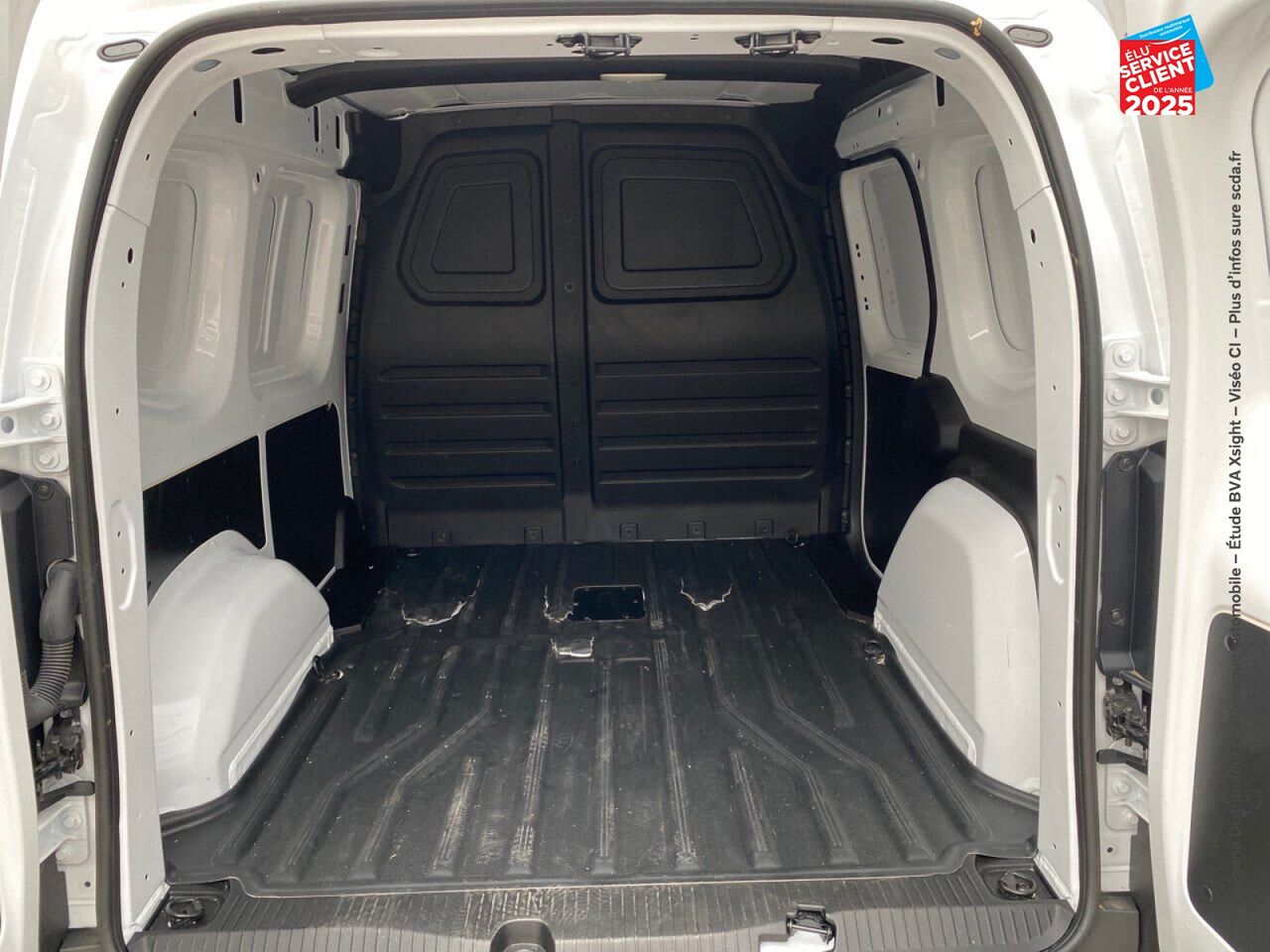 Véhicule d'occasion NISSAN TOWNSTAR L1 EV 45 KWH ACENTA CHARGEUR 22 KW chez Nissan Mulhouse