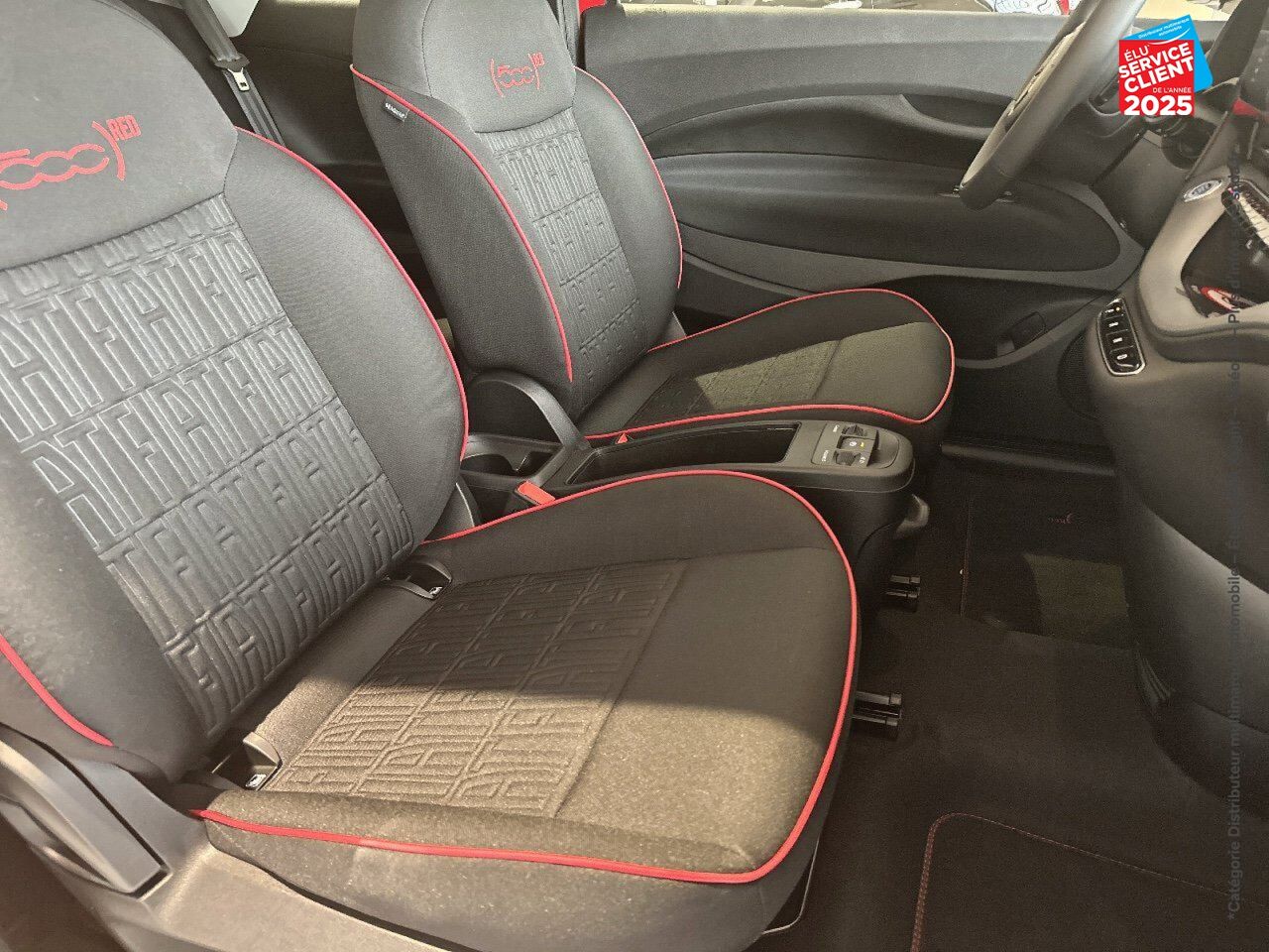 Véhicule d'occasion FIAT 500 E 118CH RED chez Toyota Verdun