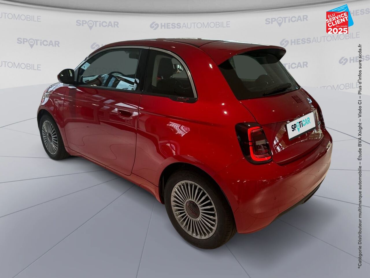Véhicule d'occasion FIAT 500 E 118CH RED chez Toyota Verdun