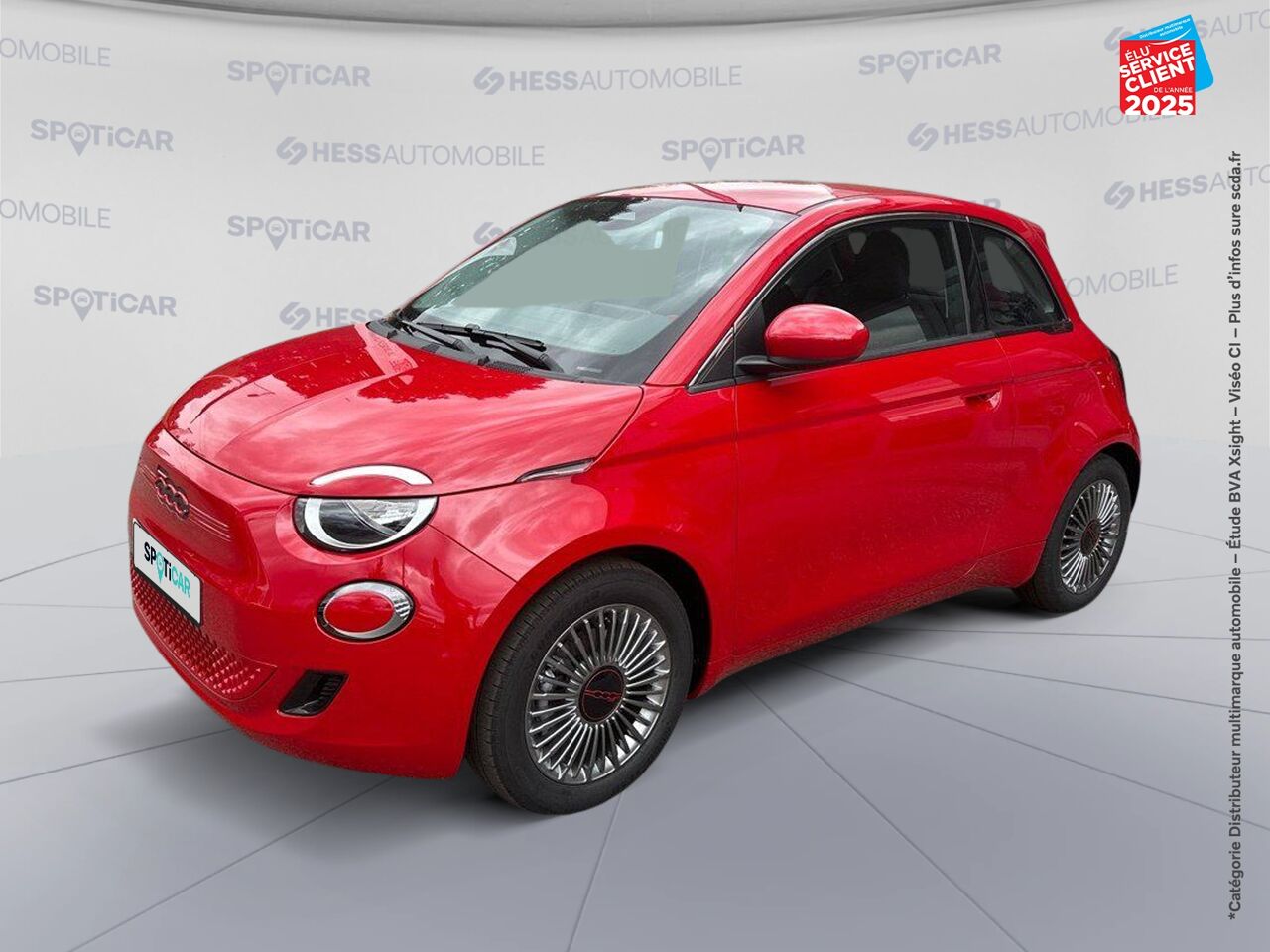 Véhicule d'occasion FIAT 500 E 118CH RED chez Toyota Verdun