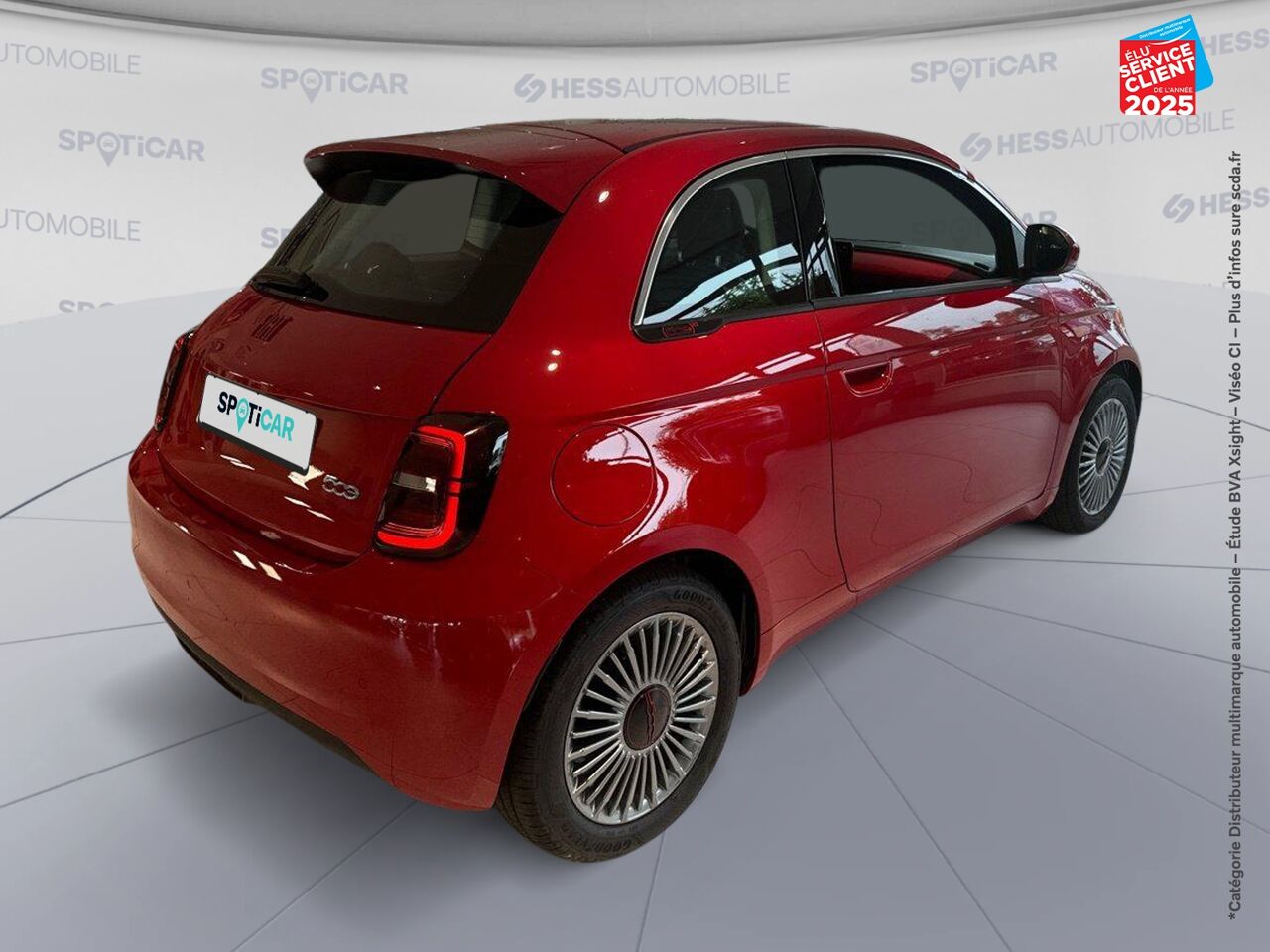 Véhicule d'occasion FIAT 500 E 118CH RED chez Toyota Verdun