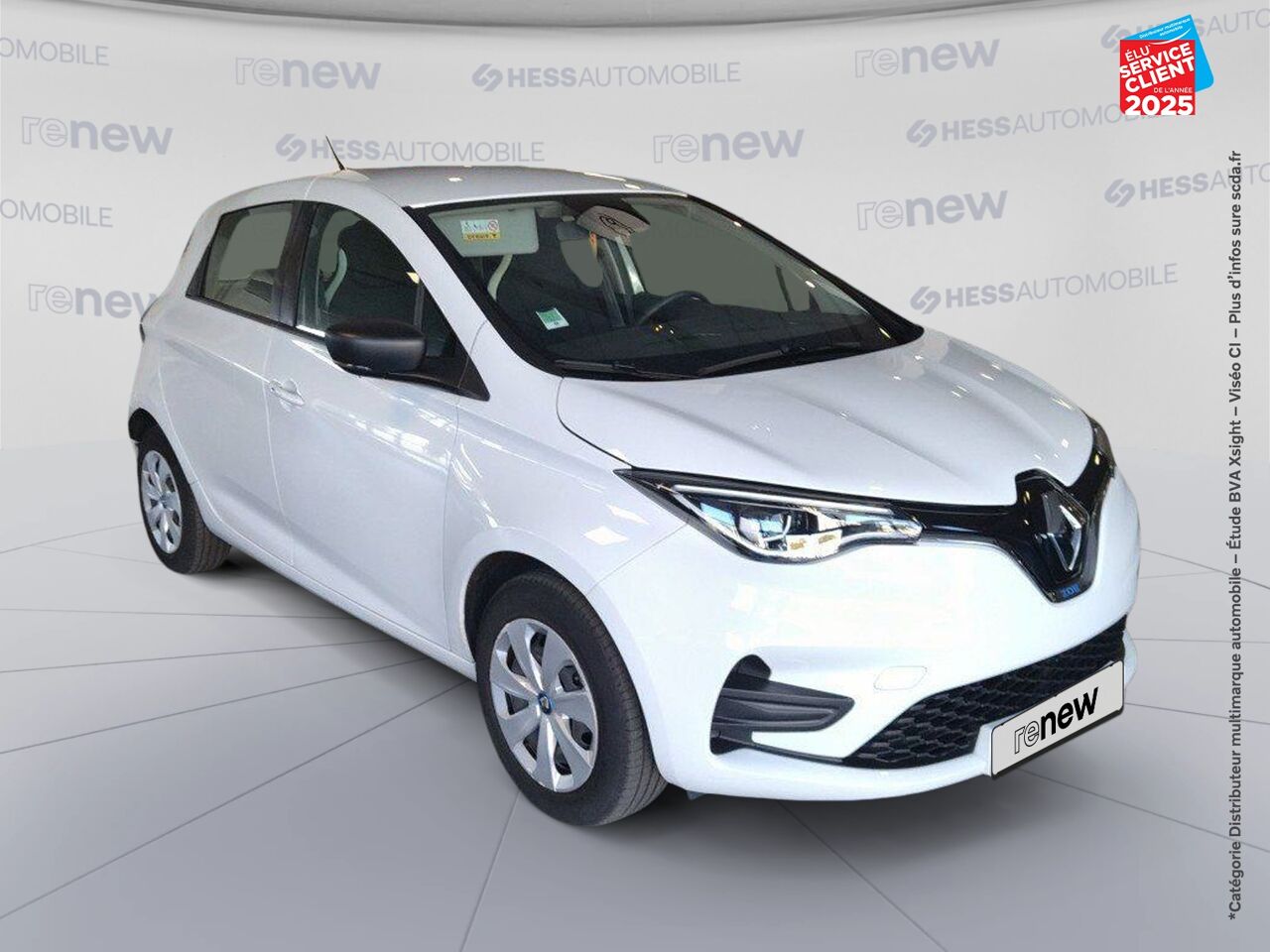 Véhicule d'occasion RENAULT ZOE LIFE CHARGE NORMALE R110 4CV chez Renault Saint-Louis