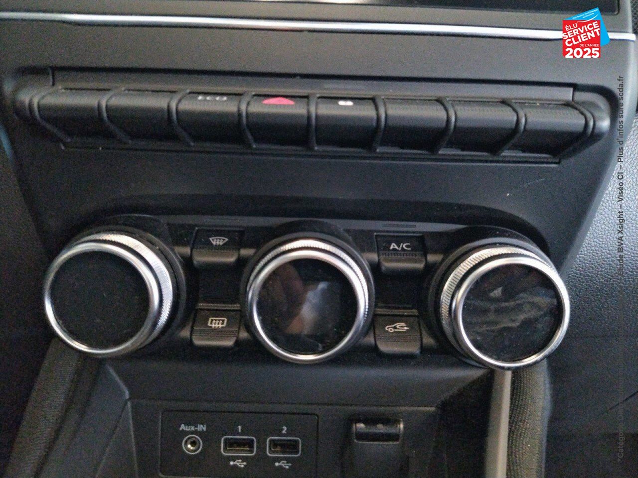 Véhicule d'occasion RENAULT ZOE LIFE CHARGE NORMALE R110 4CV chez Renault Saint-Louis