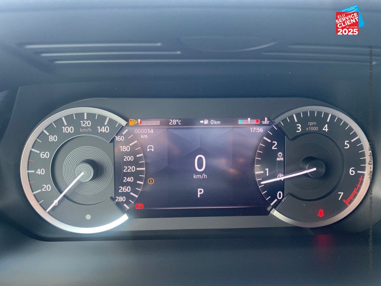 Véhicule d'occasion LAND-ROVER DISCOVERY SPORT P200 FLEX FUEL R-DYNAMIC SE AWD BVA chez Toyota Thionville