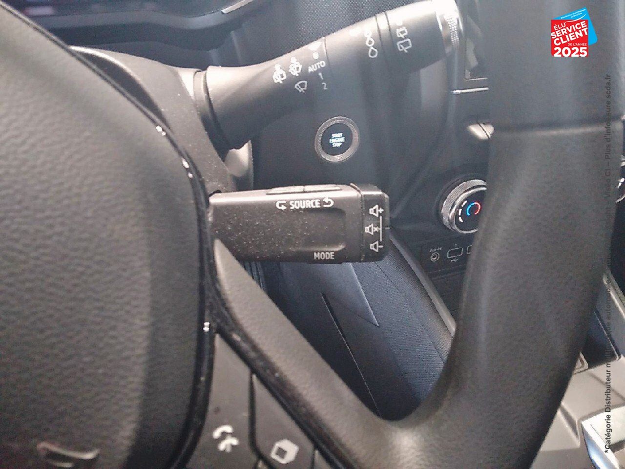Véhicule d'occasion RENAULT ZOE LIFE CHARGE NORMALE R110 4CV chez Renault Saint-Louis