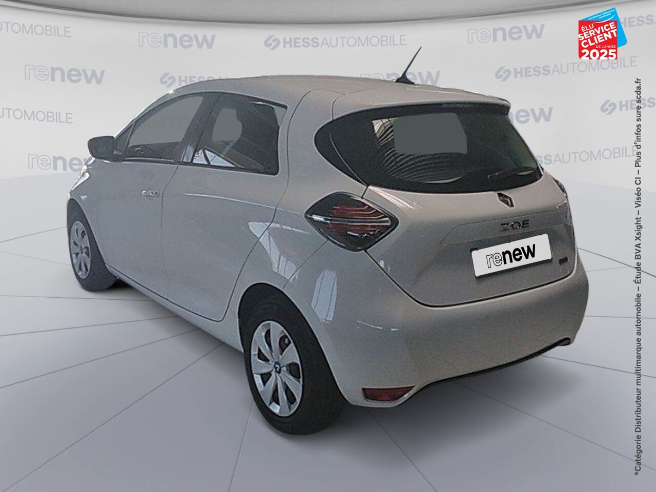 Véhicule d'occasion RENAULT ZOE LIFE CHARGE NORMALE R110 4CV chez Renault Saint-Louis