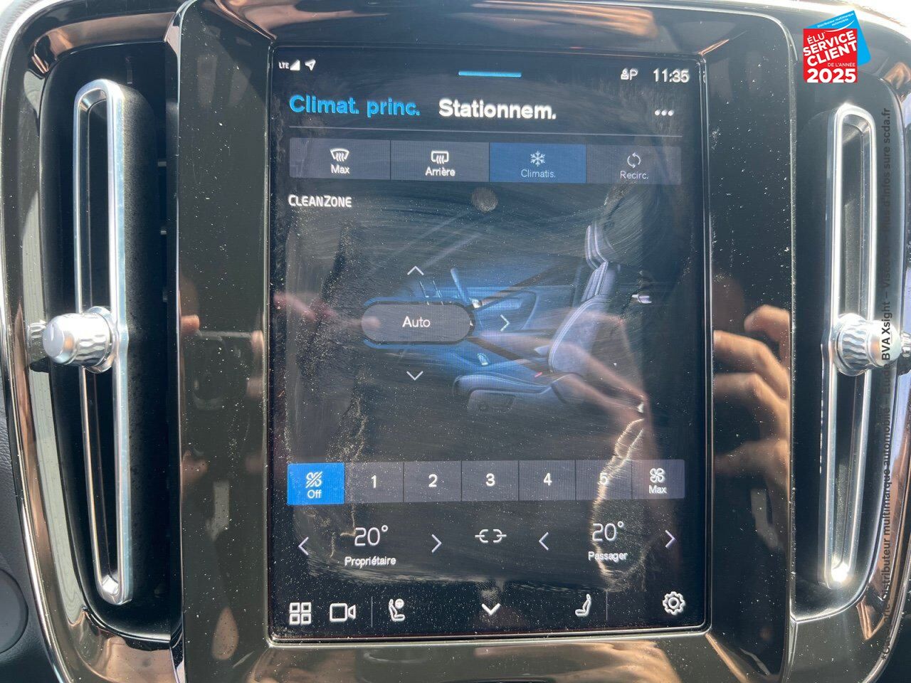 Véhicule d'occasion VOLVO XC40 RECHARGE 231CH START EDT chez Volvo Strasbourg