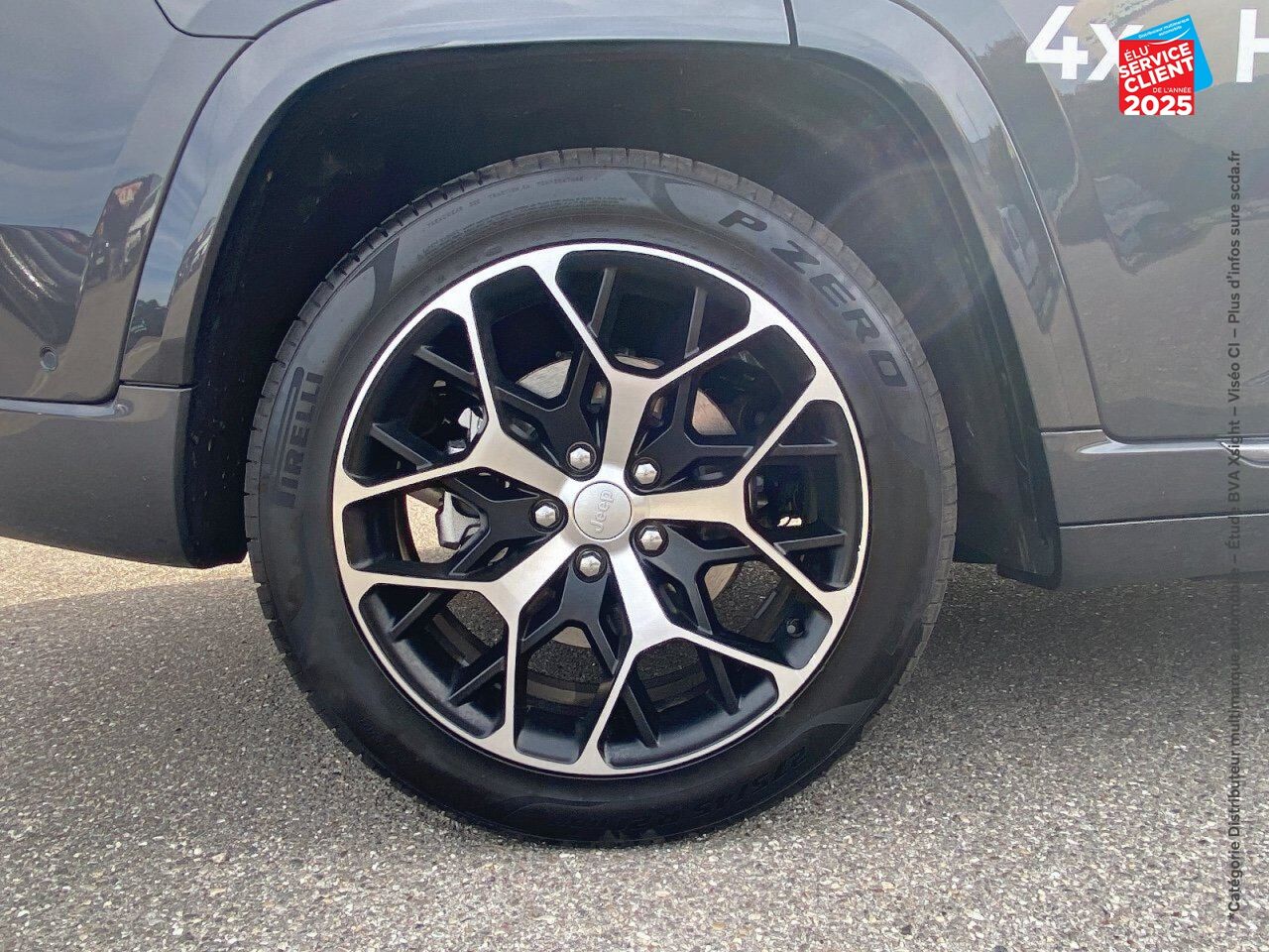 Véhicule d'occasion JEEP GRAND CHEROKEE 2.0 T 380CH 4XE SUMMIT RESERVE QUADRA-TRAC II BVA8 chez Renault Colmar