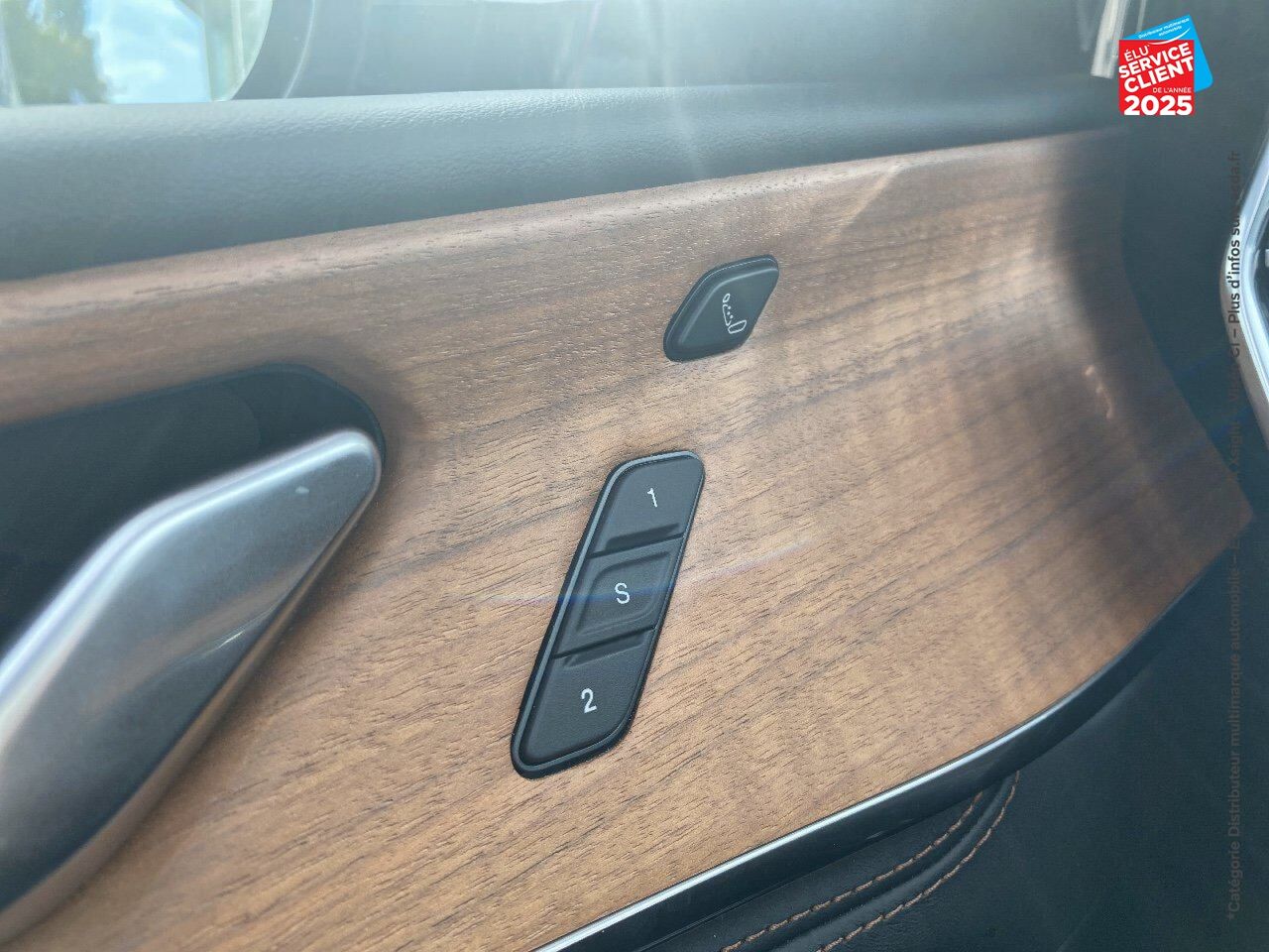 Véhicule d'occasion JEEP GRAND CHEROKEE 2.0 T 380CH 4XE SUMMIT RESERVE QUADRA-TRAC II BVA8 chez Renault Colmar