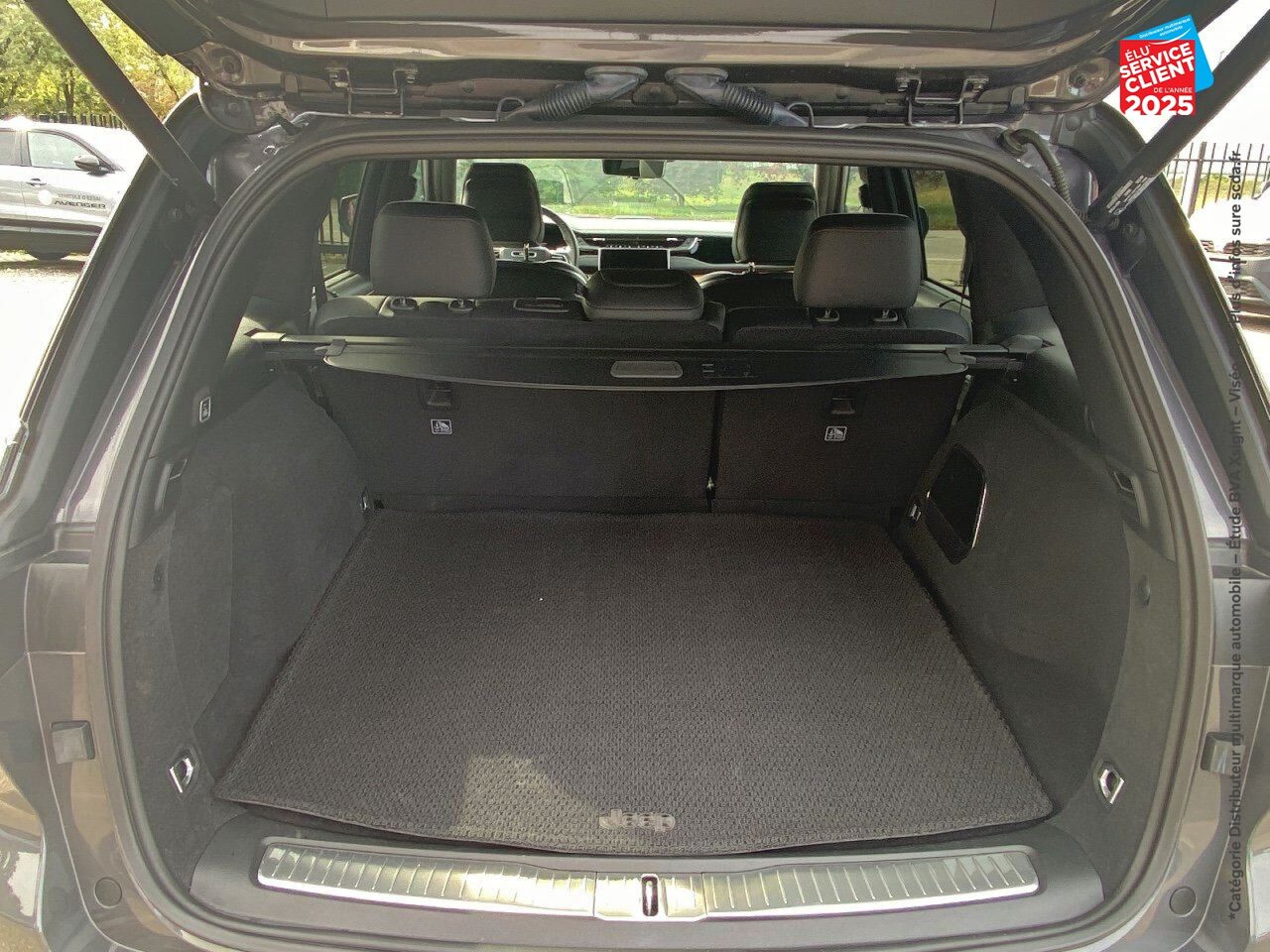 Véhicule d'occasion JEEP GRAND CHEROKEE 2.0 T 380CH 4XE SUMMIT RESERVE QUADRA-TRAC II BVA8 chez Renault Colmar