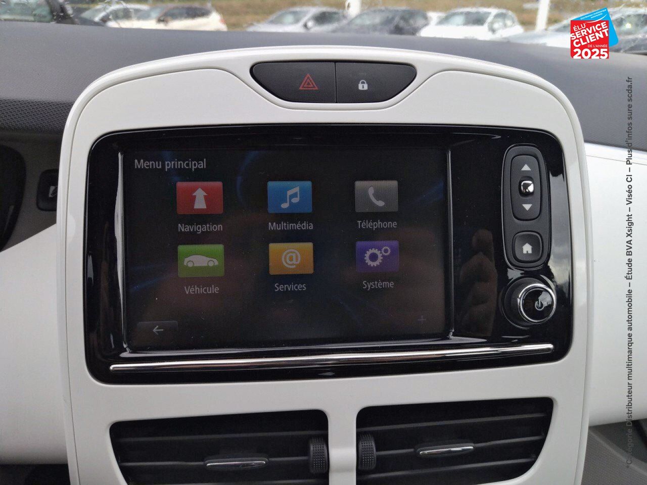 Véhicule d'occasion RENAULT ZOE LIFE CHARGE NORMALE R75 chez Renault Saverne
