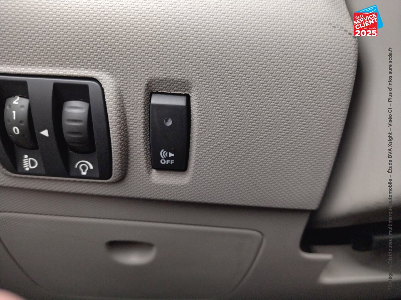 Véhicule d'occasion RENAULT ZOE LIFE CHARGE NORMALE R75 chez Renault Saverne