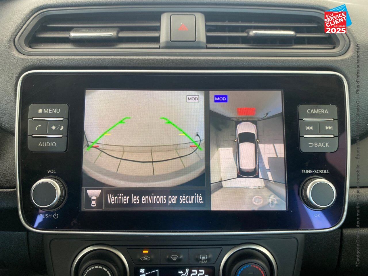 Véhicule d'occasion NISSAN LEAF 150CH 40KWH ACENTA 21.5 chez Hyundai Epernay