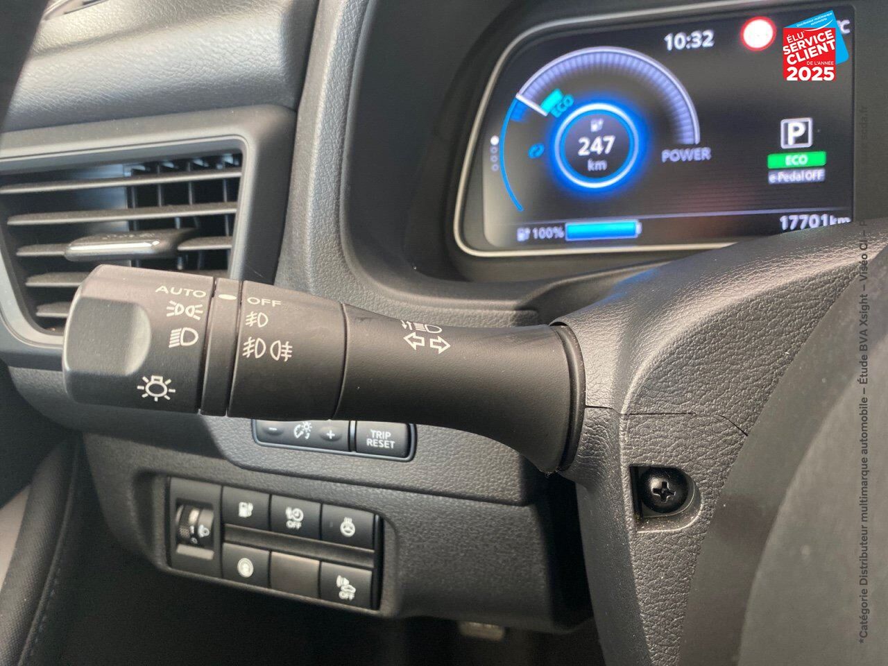 Véhicule d'occasion NISSAN LEAF 150CH 40KWH ACENTA 21.5 chez Hyundai Epernay